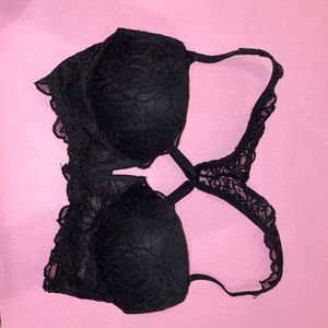 Date push-up bra